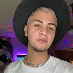 Meet your Posher, Thiago